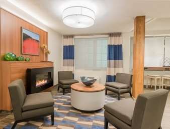 Microtel Inn & Suites By Wyndham אלטונה מראה פנימי תמונה